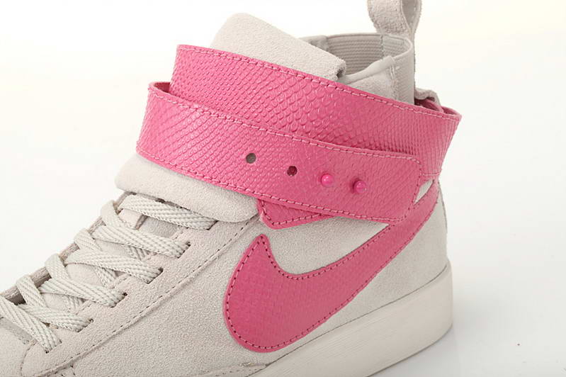 Nike Blazer autocollant Femmes chaussures blanc rose (2)